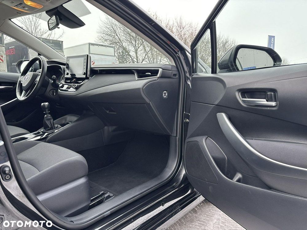 Toyota Corolla 1.5 Comfort - 16