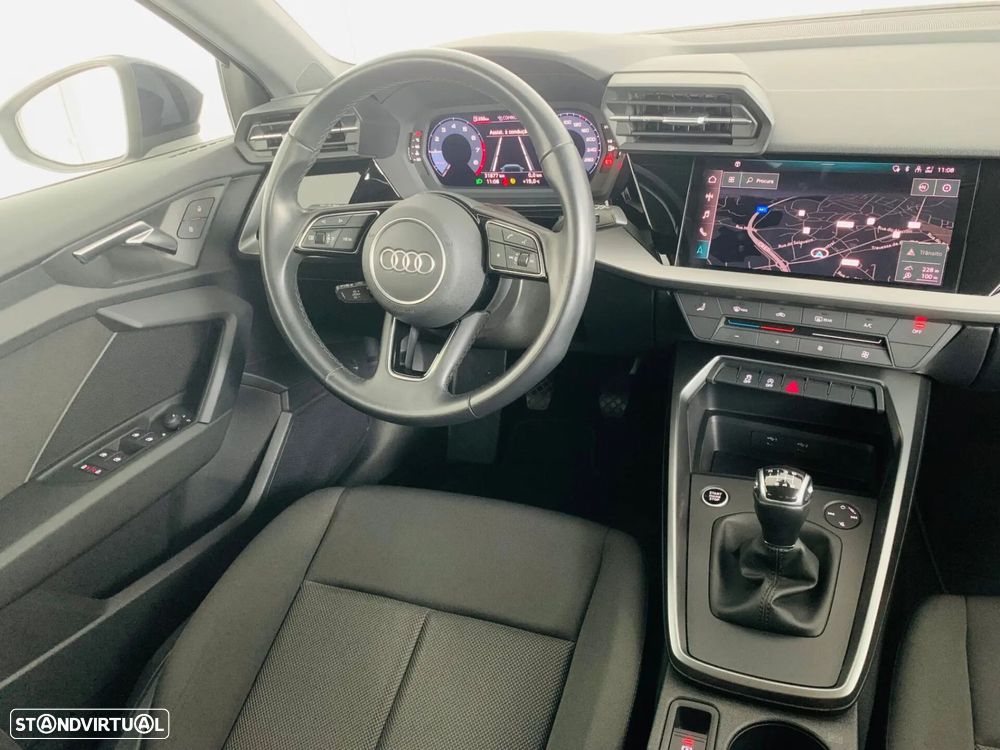 Audi A3 Sportback 30 TFSI S line - 33