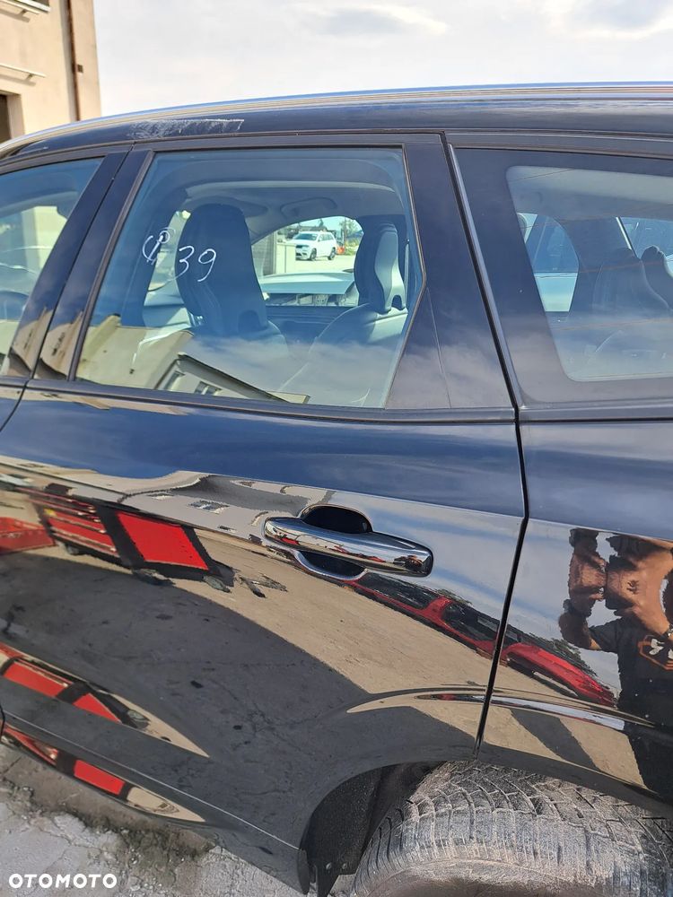 VOLVO XC60 II KLAPA BAGAŻNIKA KOD LAKIERU 019 - 14
