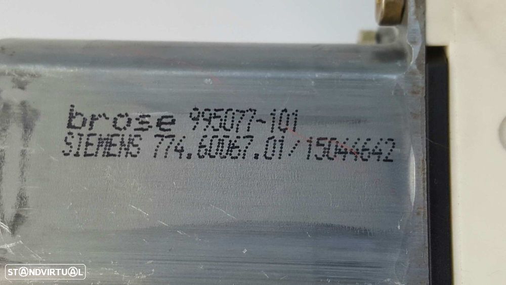 MOTOR ELEVADOR FRENTE DIREITO AUDI A6 BERLINA (4F2) 3.0 TDI QUATTRO (165KW) - 2