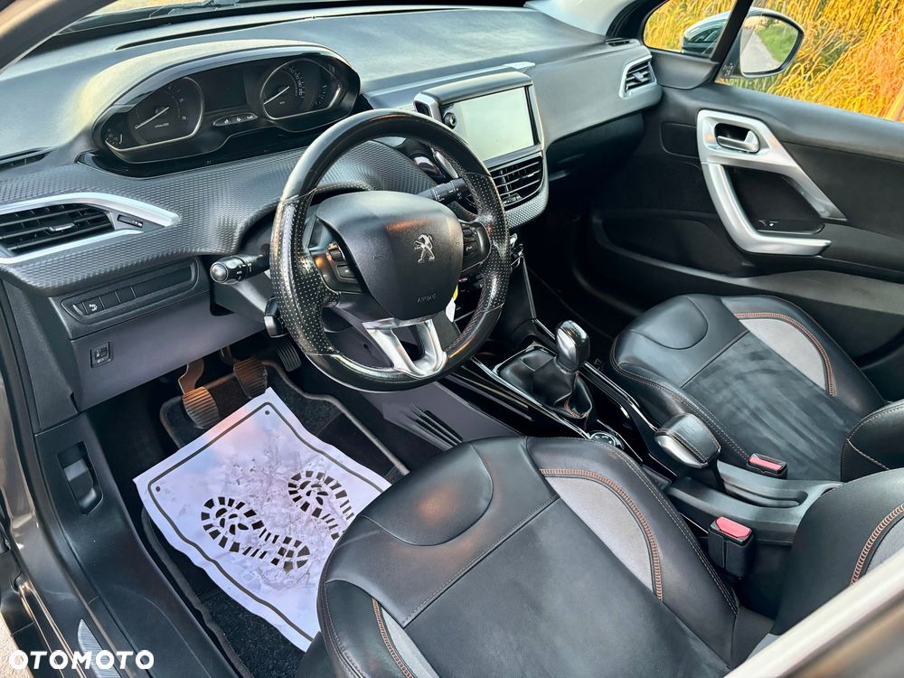 Peugeot 2008 - 13