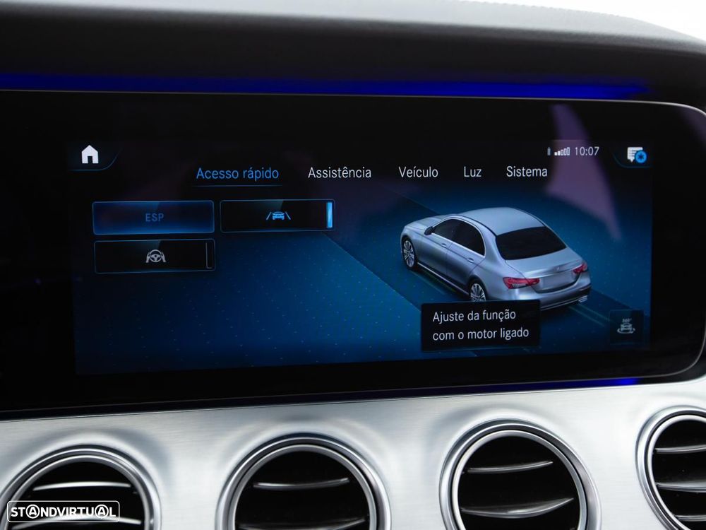 Mercedes-Benz E 300 de 9G-TRONIC - 33