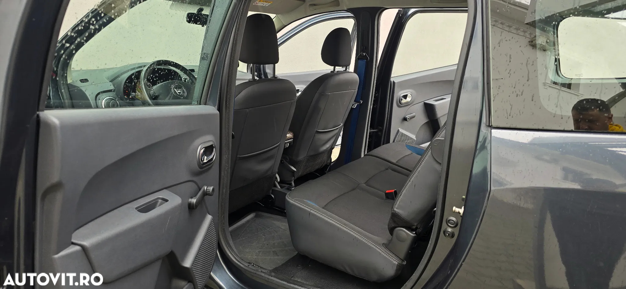 Dacia Lodgy 1.2 TCe 115 CP Laureate - 10