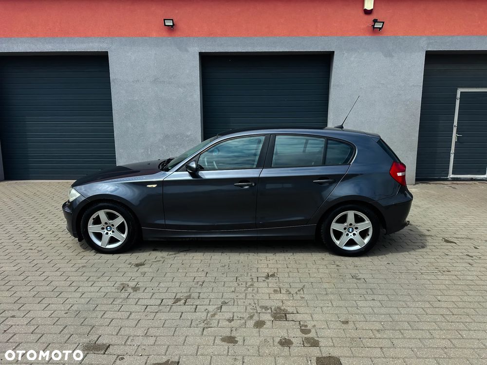 BMW Seria 1 116i - 21