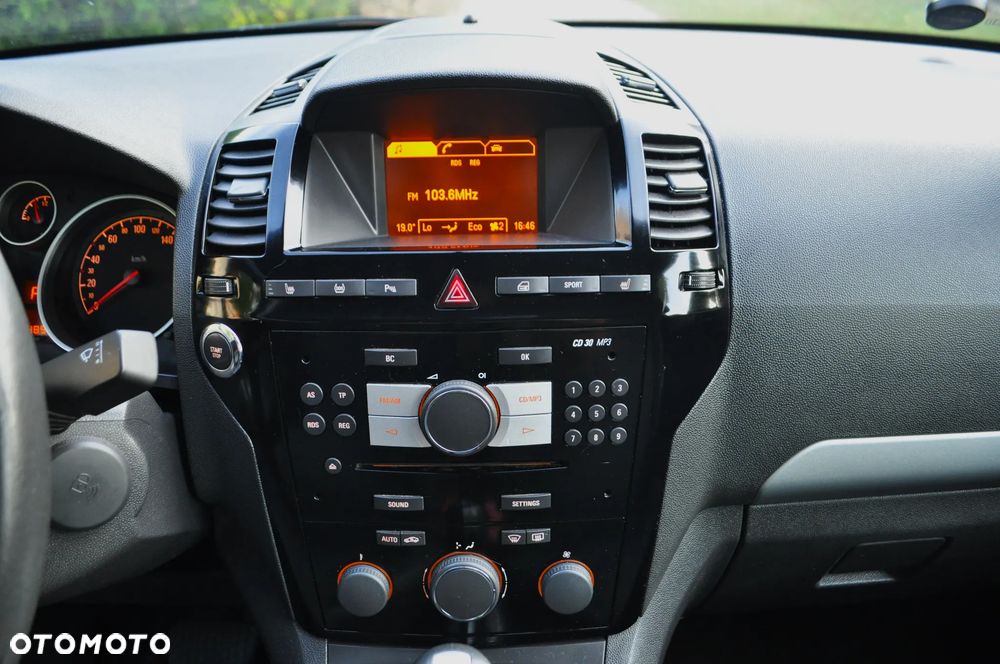 Opel Zafira 1.9 CDTI Automatik Cosmo - 16