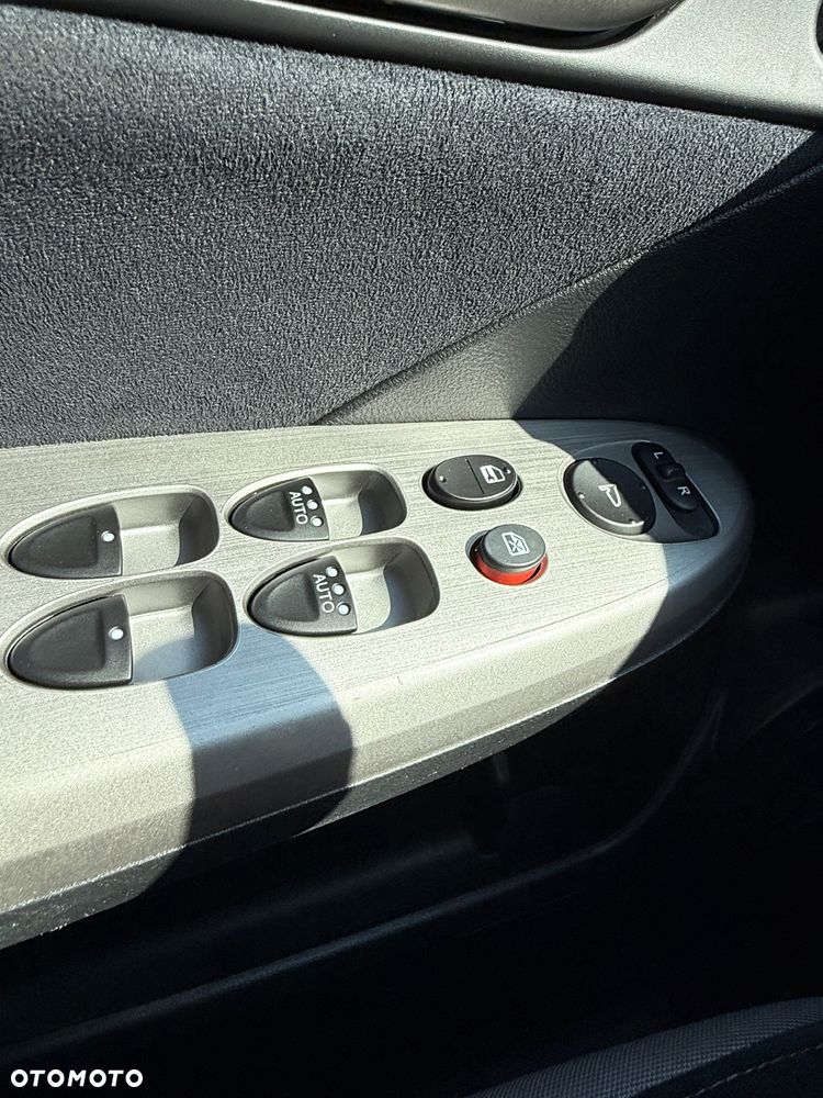 Honda Civic 1.8 Comfort - 28
