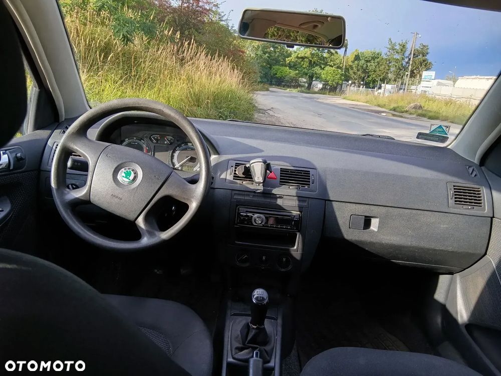 Skoda Fabia - 2