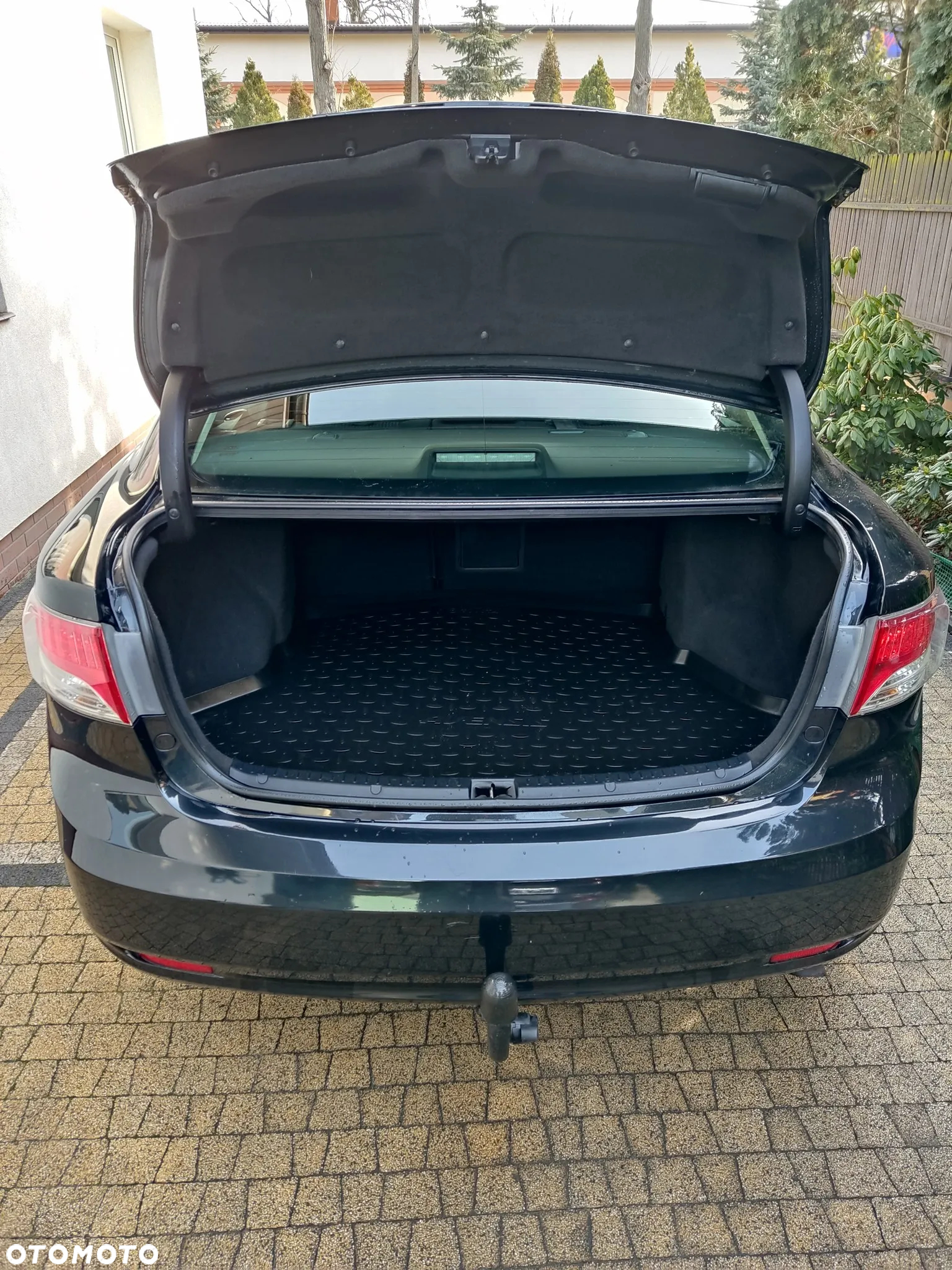 Toyota Avensis - 18