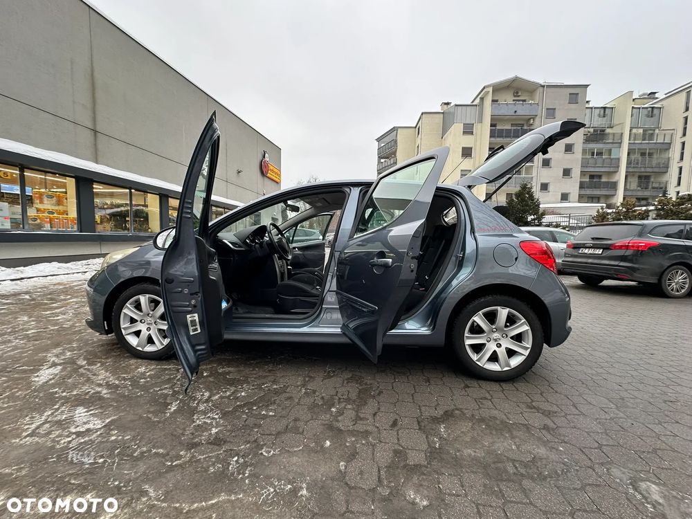 Peugeot 207 1.6 Trendy - 10