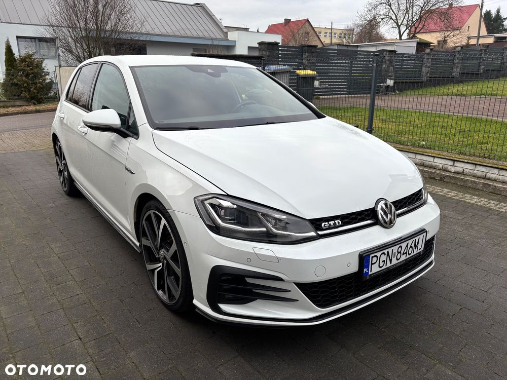 Volkswagen Golf 2.0 TDI BMT GTD - 18