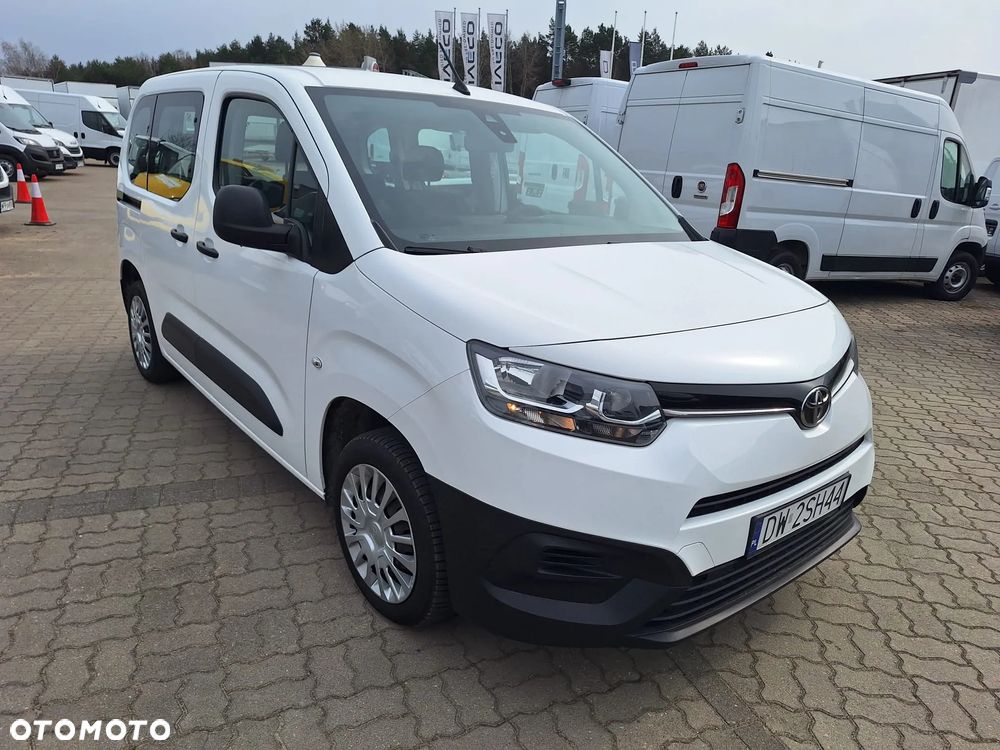 Toyota Proace City Verso 5 osobowy 1,5 diesel doka brygadówka