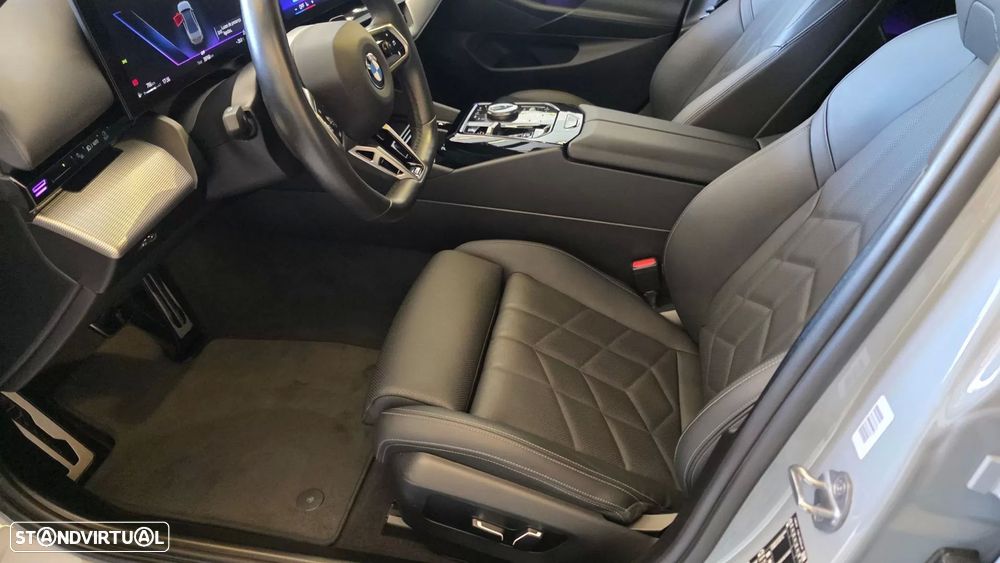 BMW 520 d Pack Desportivo M - 35