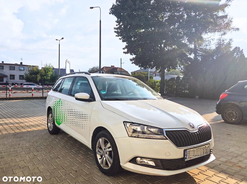 Skoda Fabia - 3