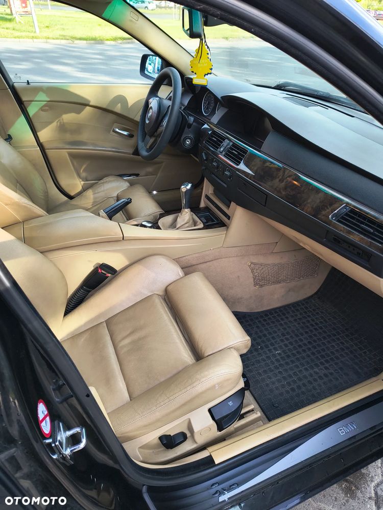 BMW Seria 5 - 11