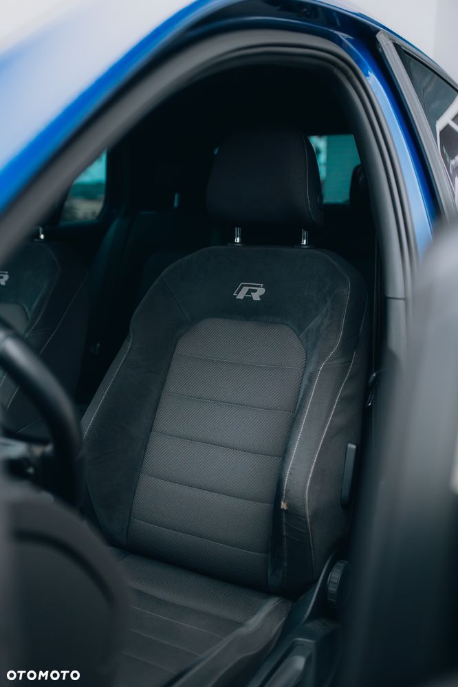 Volkswagen Golf - 9