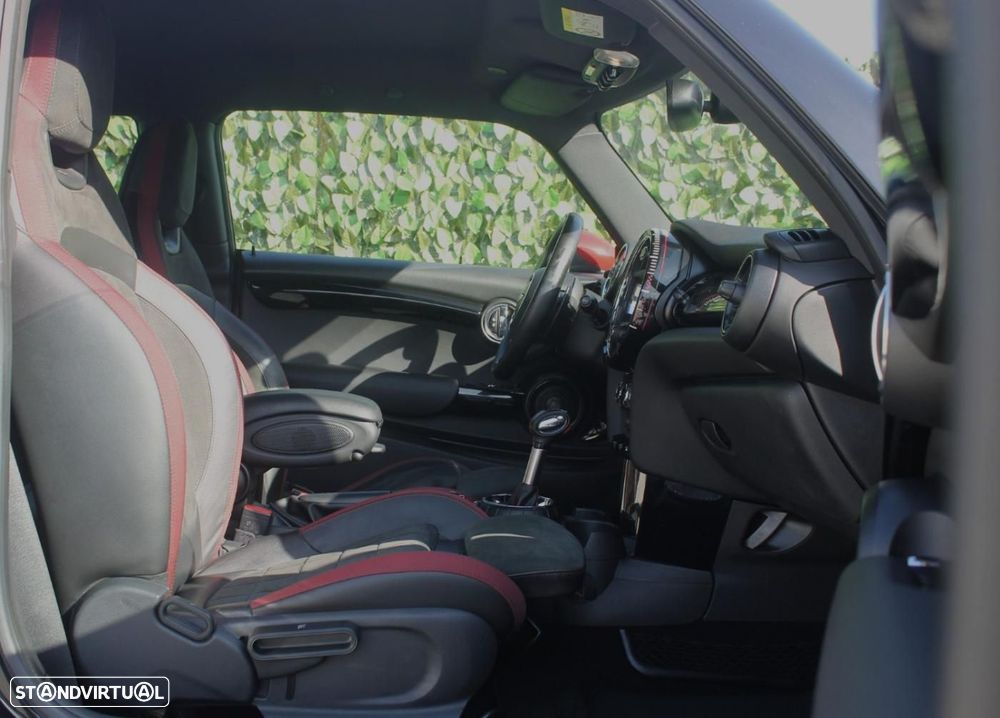 MINI 3 Portas John Cooper Works Auto Desportiva - 10
