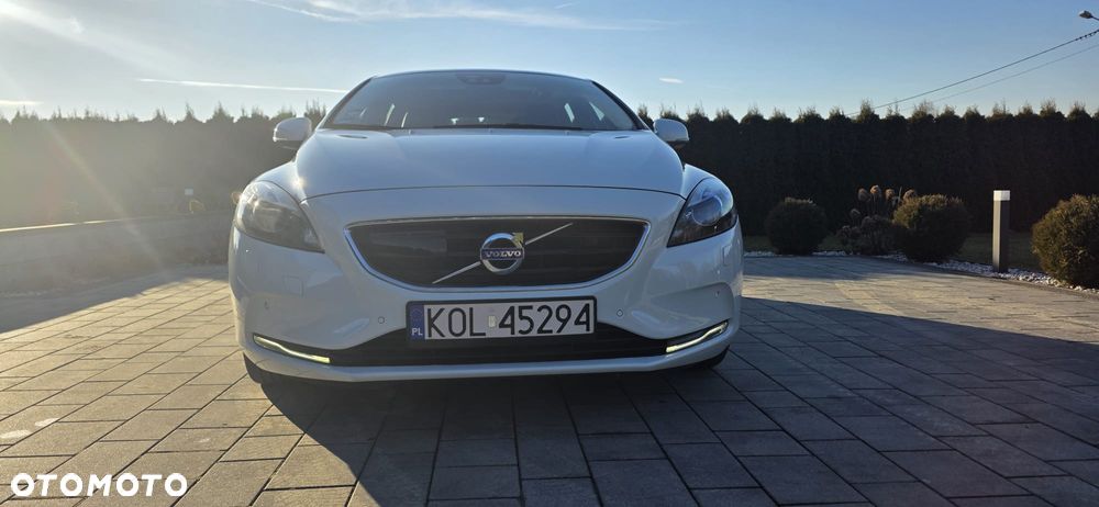 Volvo V40 D3 Summum - 14