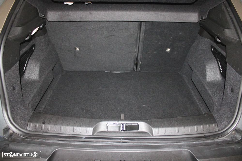 Alfa Romeo Junior Elletrica 50 kWh - 33