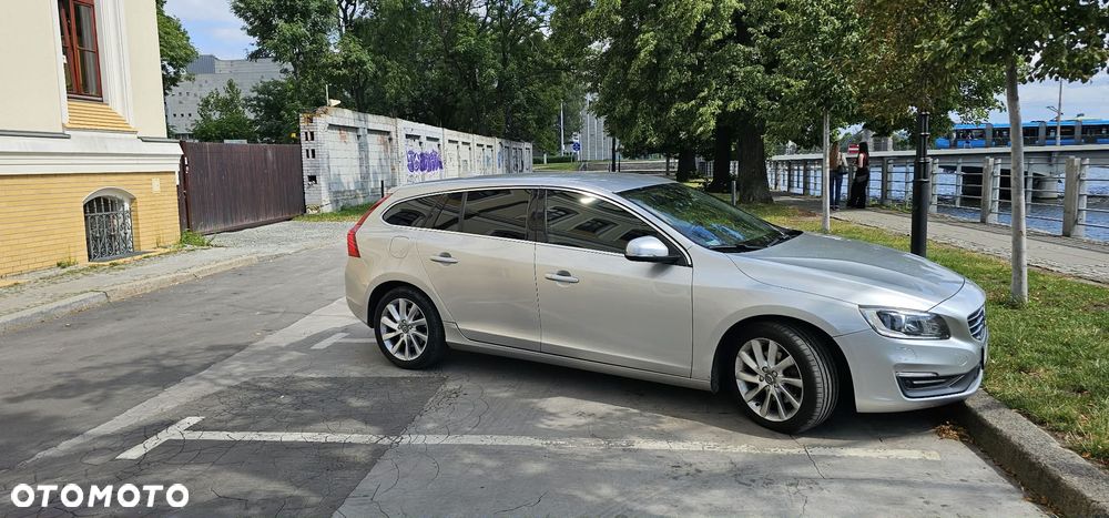 Volvo V60 D4 Drive-E Base - 4