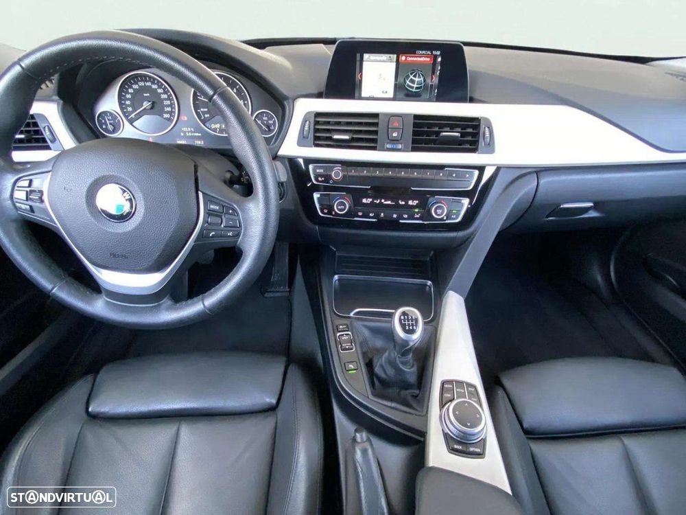 BMW 318 d Touring - 13