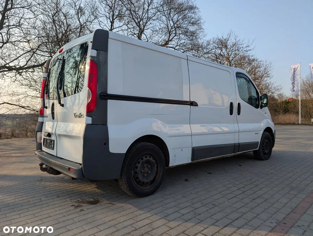 Renault Trafic 2.0 dCi 115 L2H1 - 5