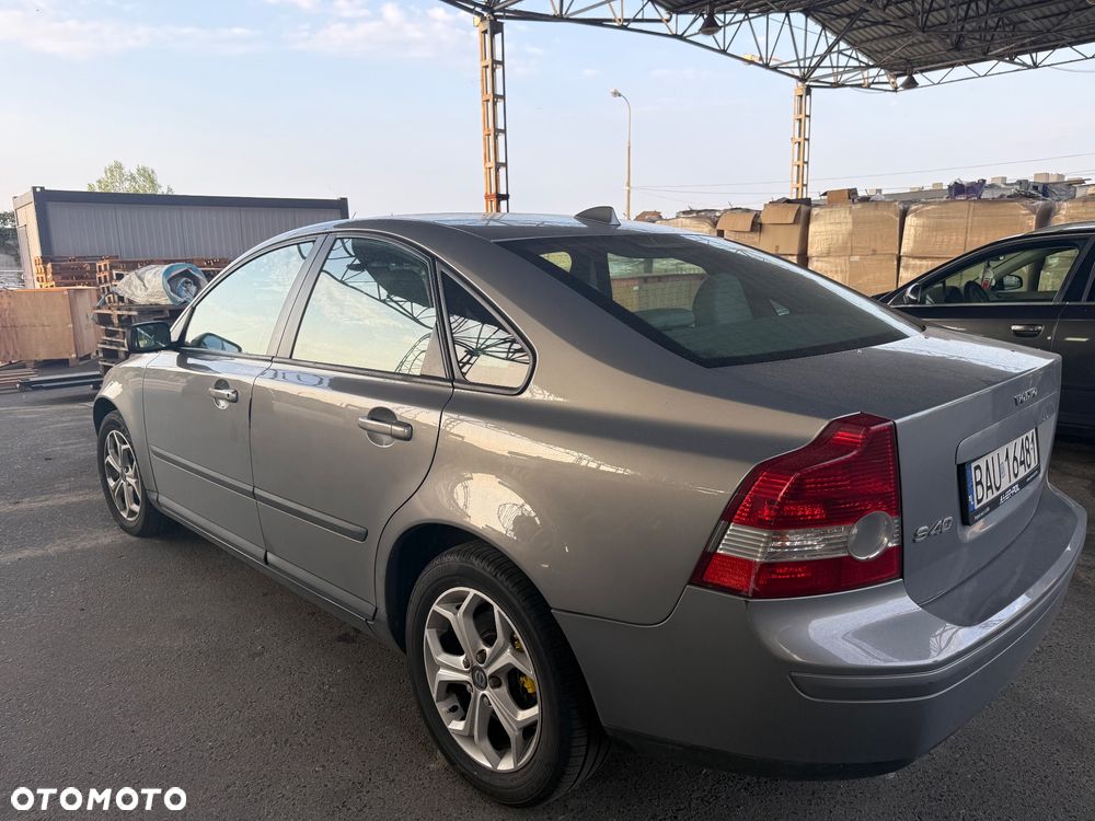 Volvo S40 - 4