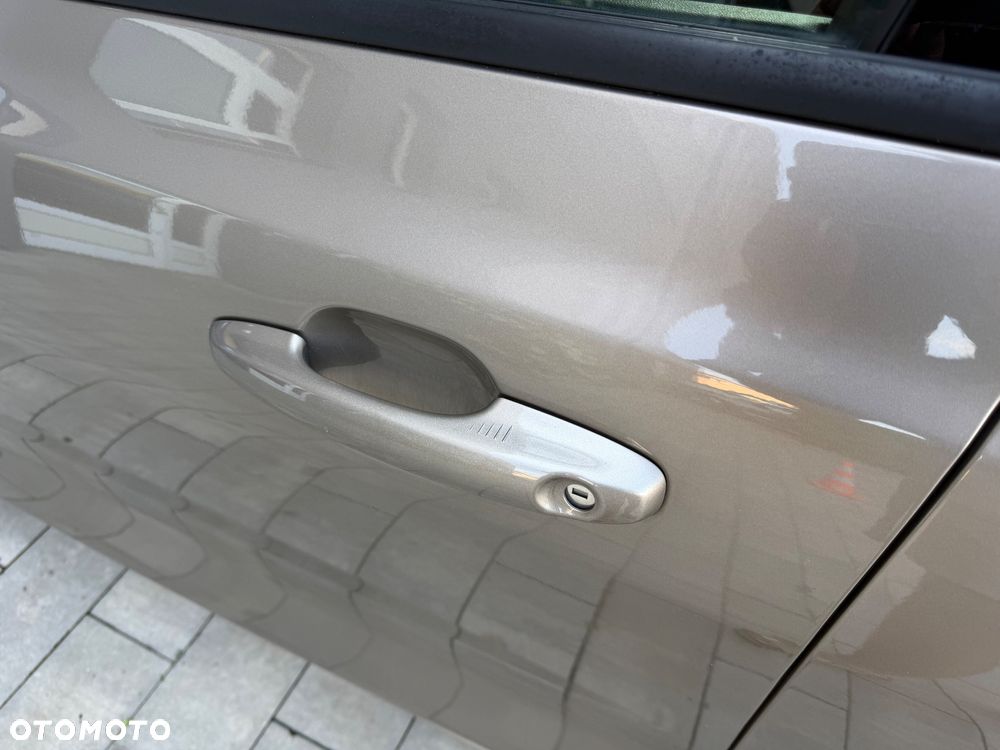 Ford Focus 1.5 EcoBoost ST-Line - 14