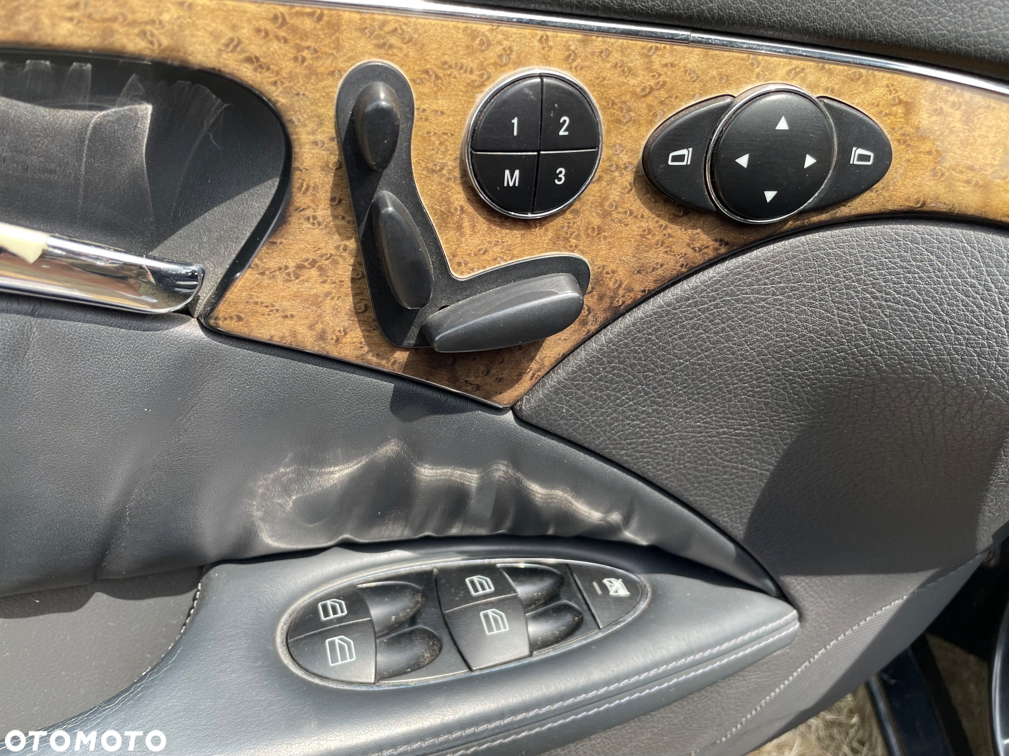 Mercedes-Benz Klasa E 280 CDI 4-Matic Avantgarde - 22