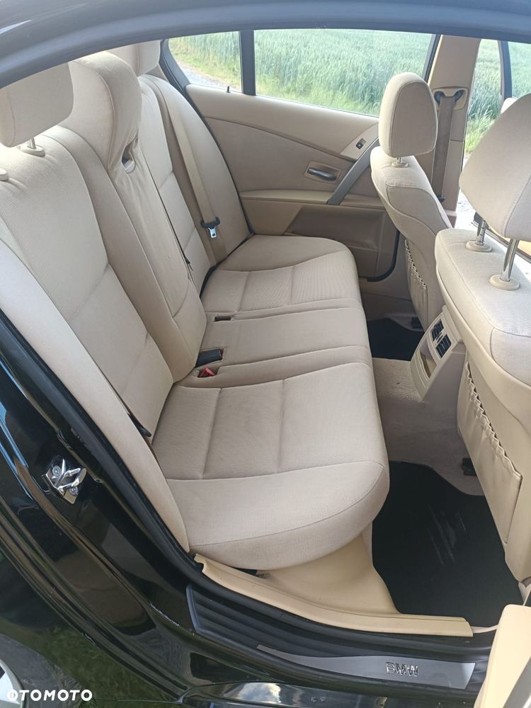 BMW Seria 5 - 12