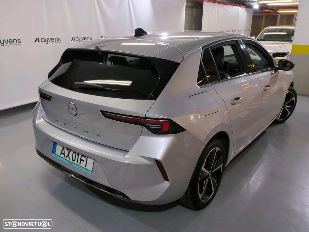 Opel Astra 1.5 D Elegance - 3