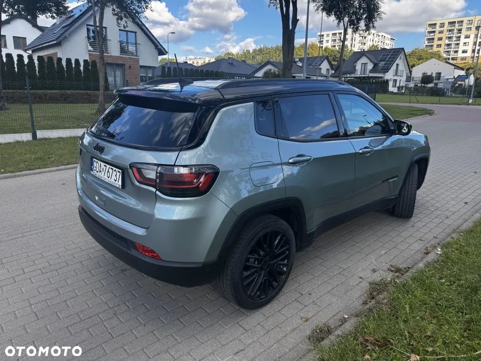 Jeep Compass - 2