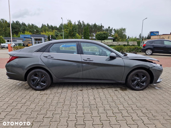 Hyundai Elantra 1.6 Smart