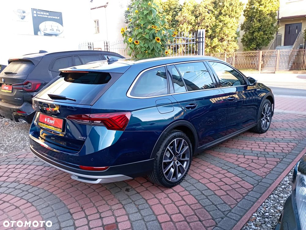 Skoda Octavia 2.0 TDI 4x4 Scout DSG - 4