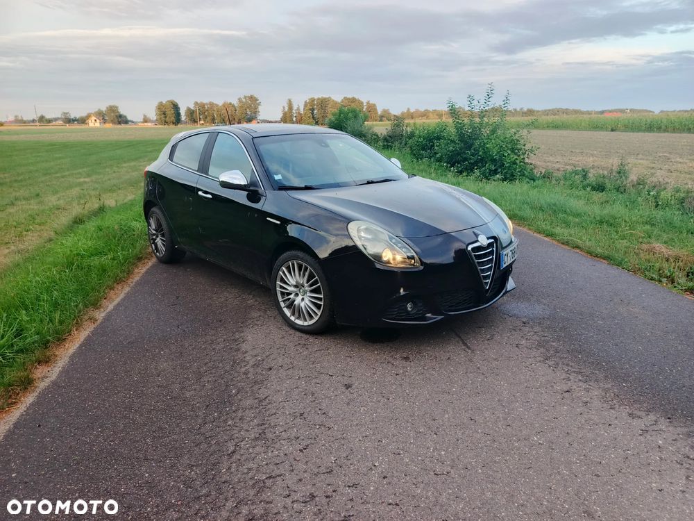 Alfa Romeo Giulietta 2.0 JTDM 16V - 11