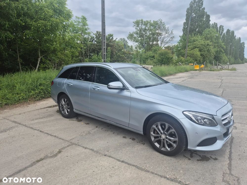 Mercedes-Benz Klasa C 220 d 4-Matic 7G-TRONIC - 3