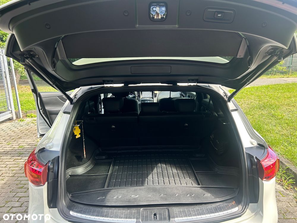 Infiniti Q70 3.7 S Premium - 22