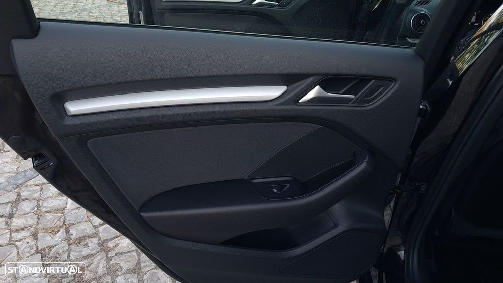 Audi A3 Sportback 1.6 TDI Sport - 21