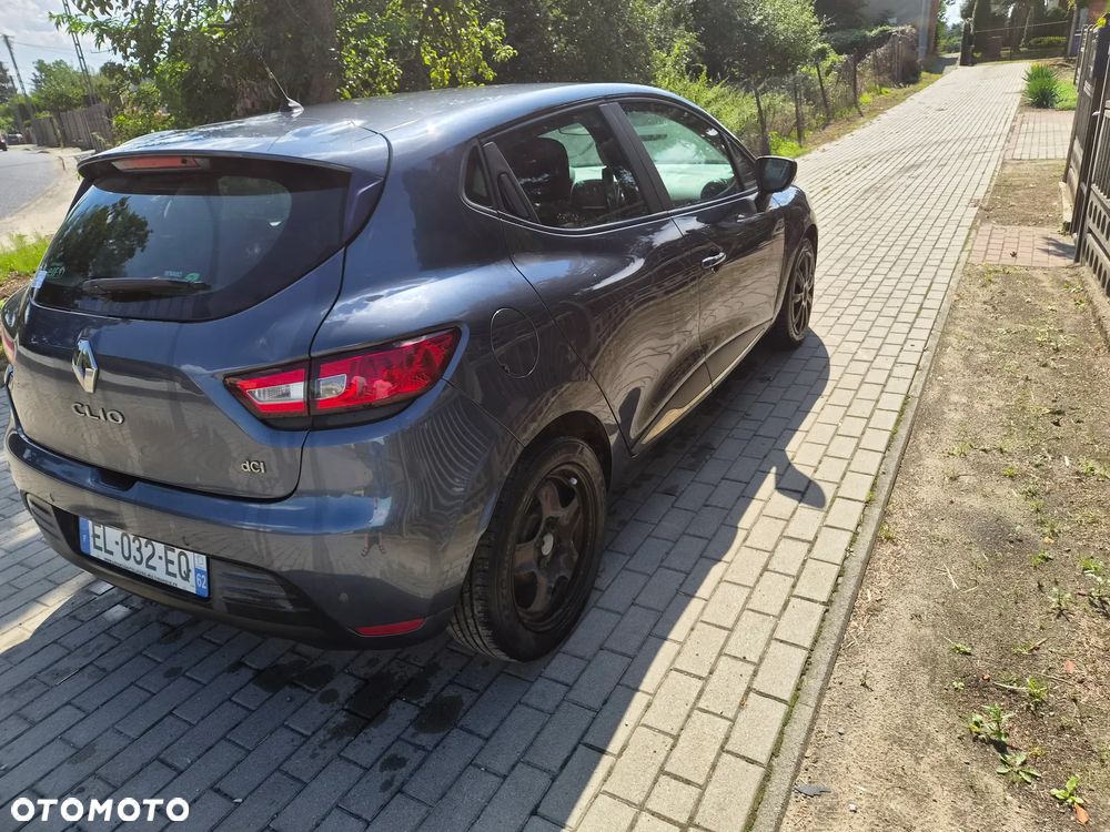 Renault Clio - 7