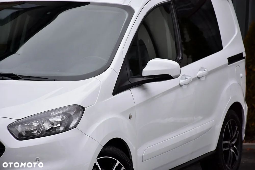 Ford TRANSIT COURIER - 9