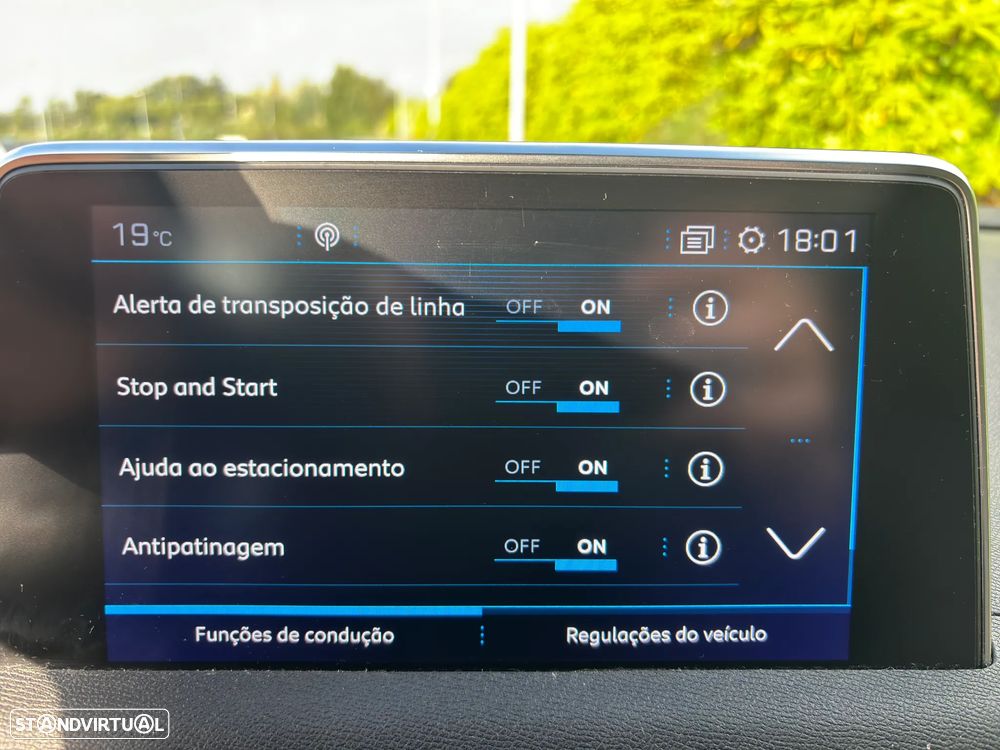 Peugeot 3008 PureTech 130 Stop & Start Allure - 22