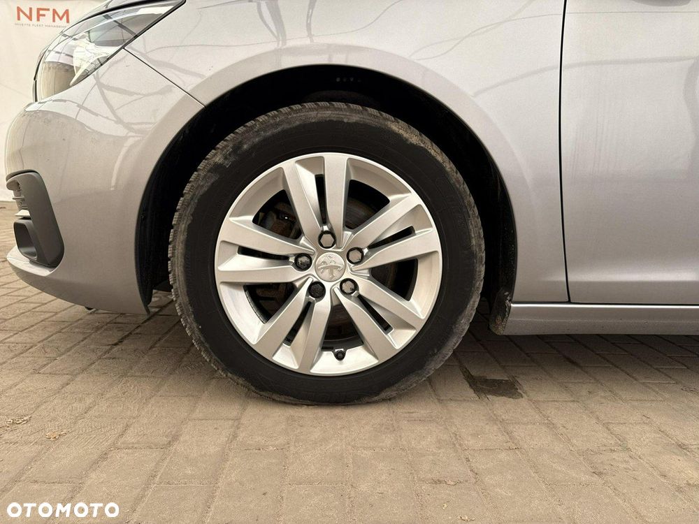 Peugeot 308 - 21