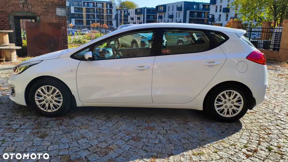 Kia Ceed 1.4 M - 8