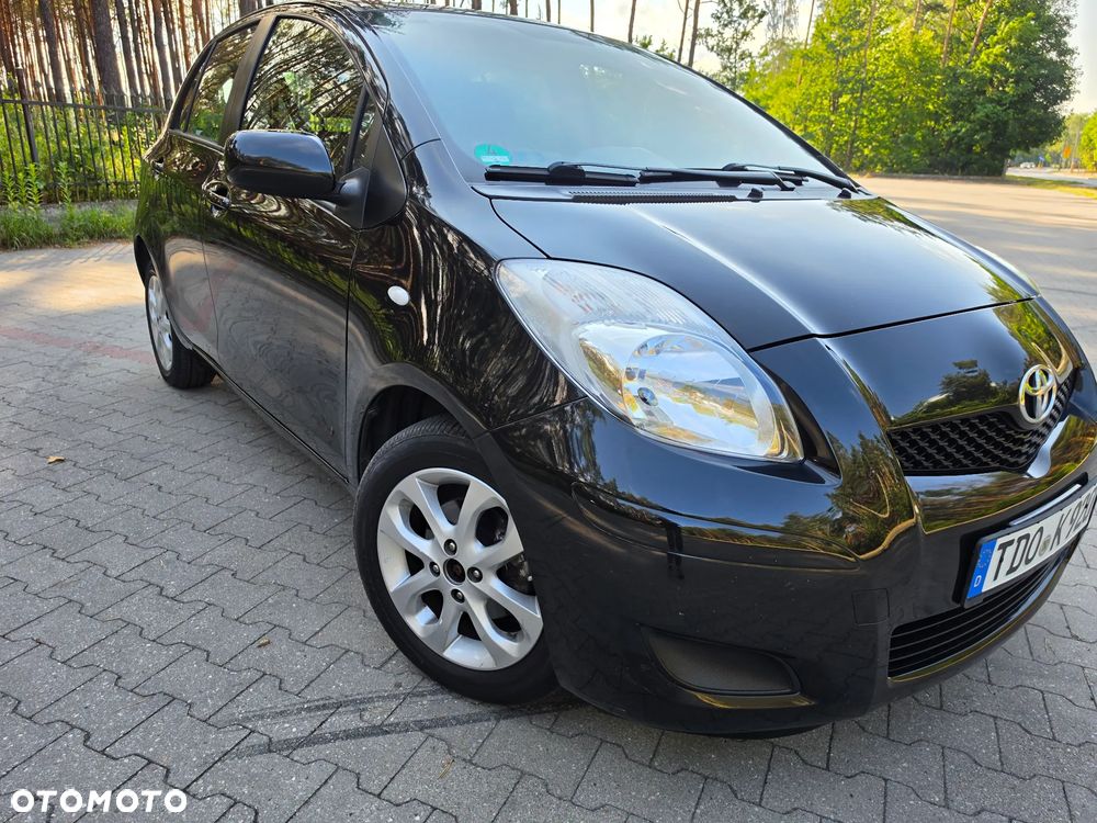 Toyota Yaris 1.33 Luna - 2