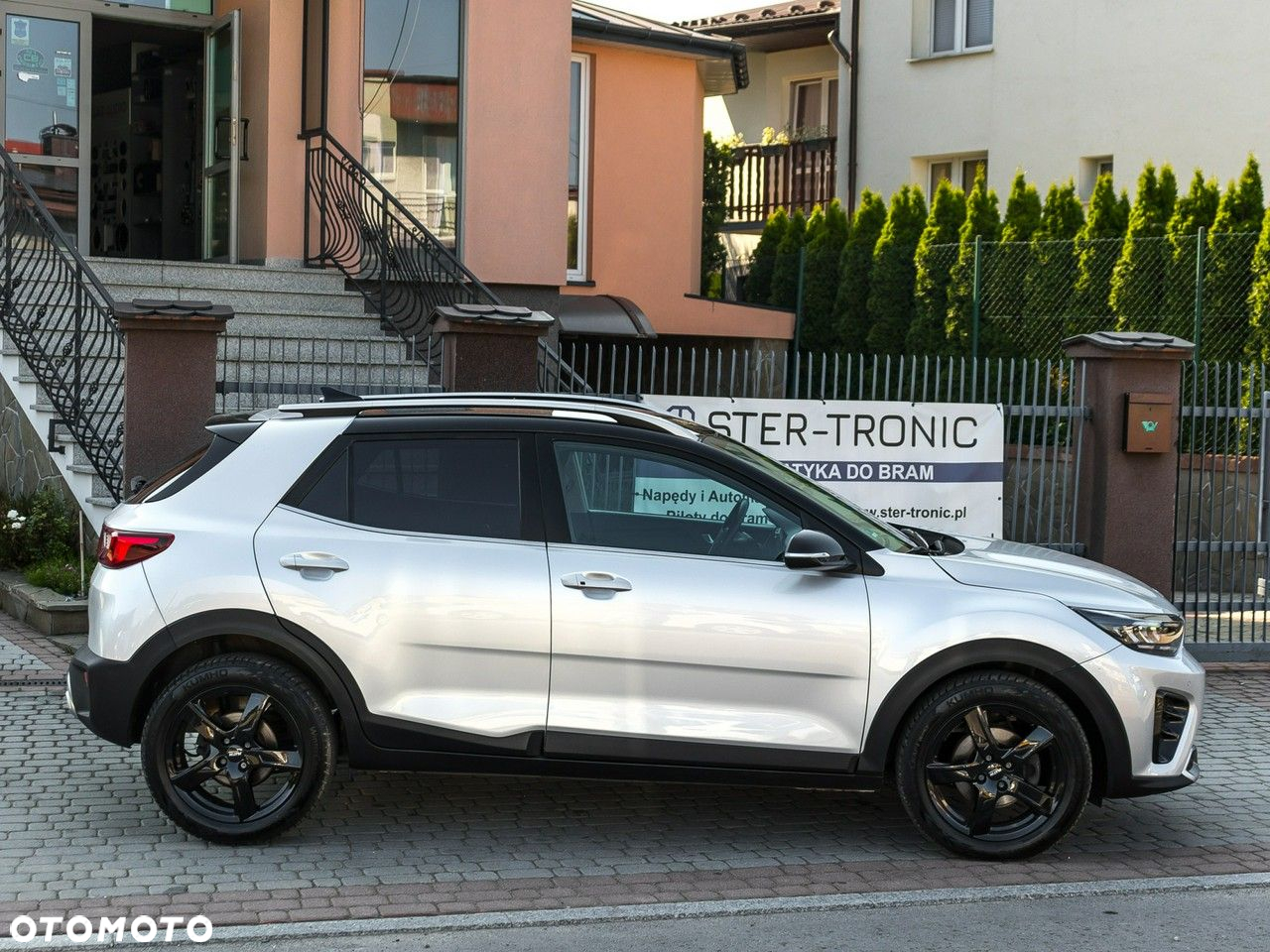 Kia Stonic 1.0 T-GDI MHEV GT Line - 4