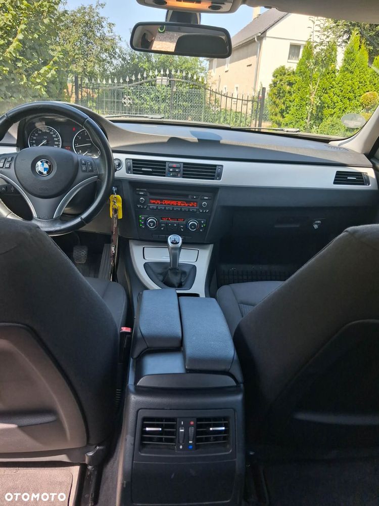 BMW Seria 3 - 19