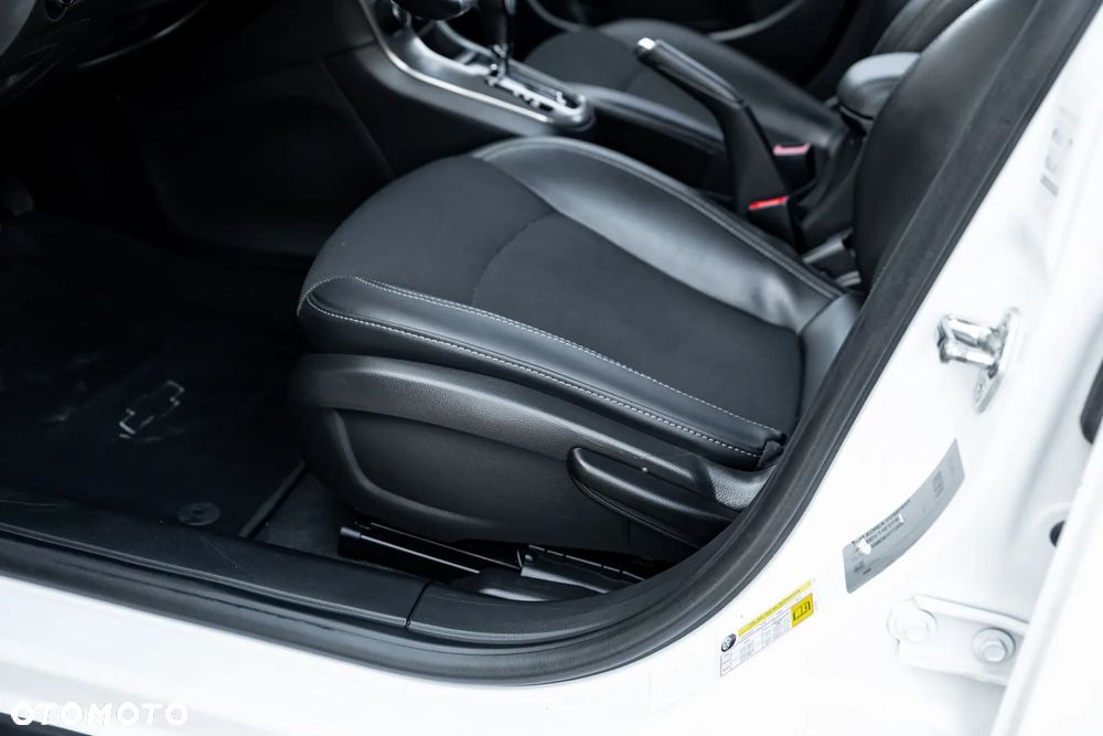 Chevrolet Cruze 1.8 LT+ - 19