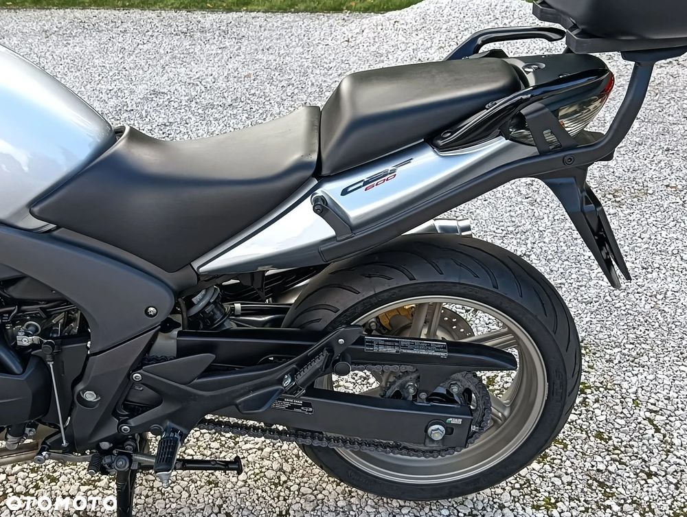 Honda CBF - 22