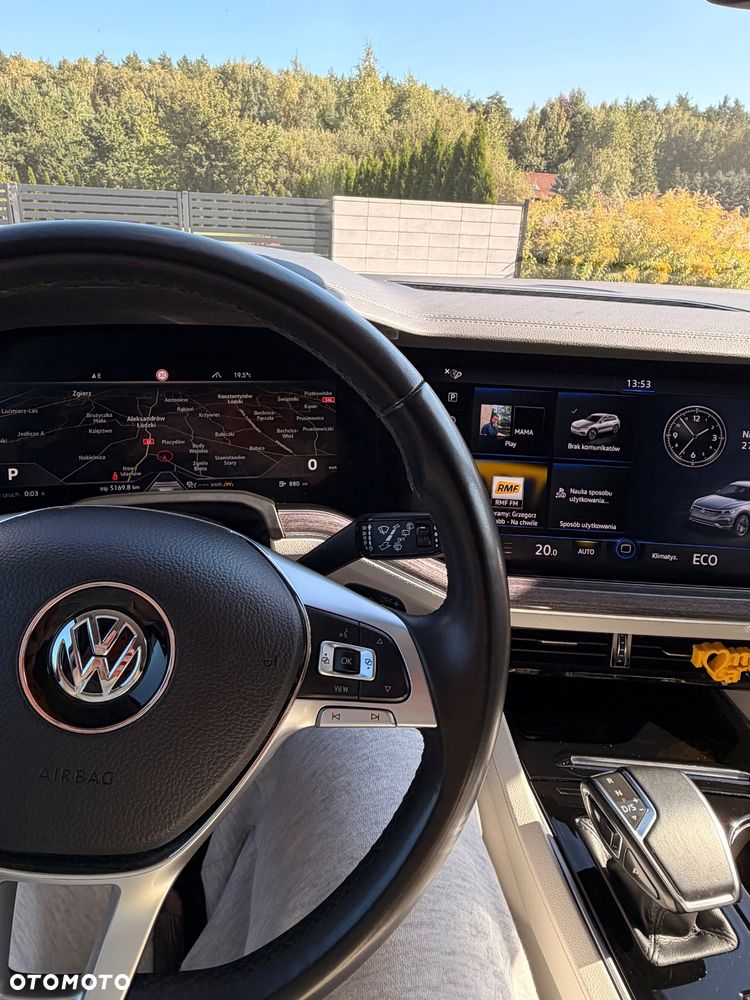 Volkswagen Touareg - 26