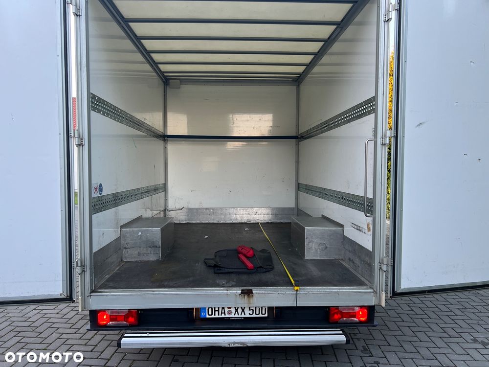 Volkswagen Crafter - 12