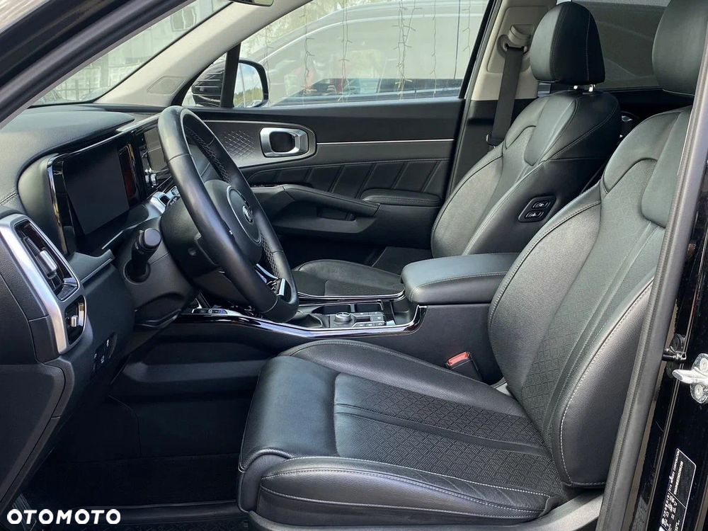 Kia Sorento - 11